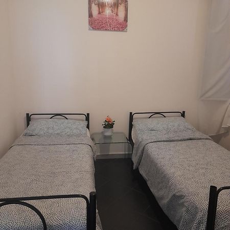 Zena Apartament Apartment Genoa Bagian luar foto